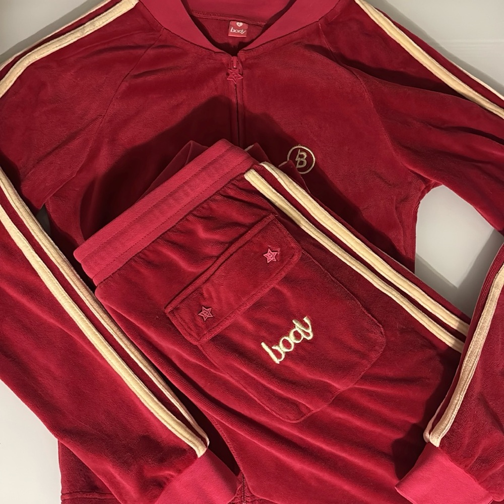 Body By Raven Tracy Strawberry Velour Set